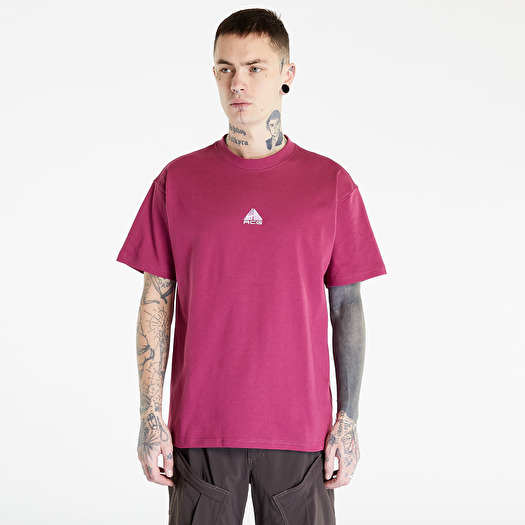 Nike fuchsia shirt online