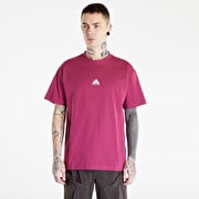 Fuchsia hotsell nike shirt