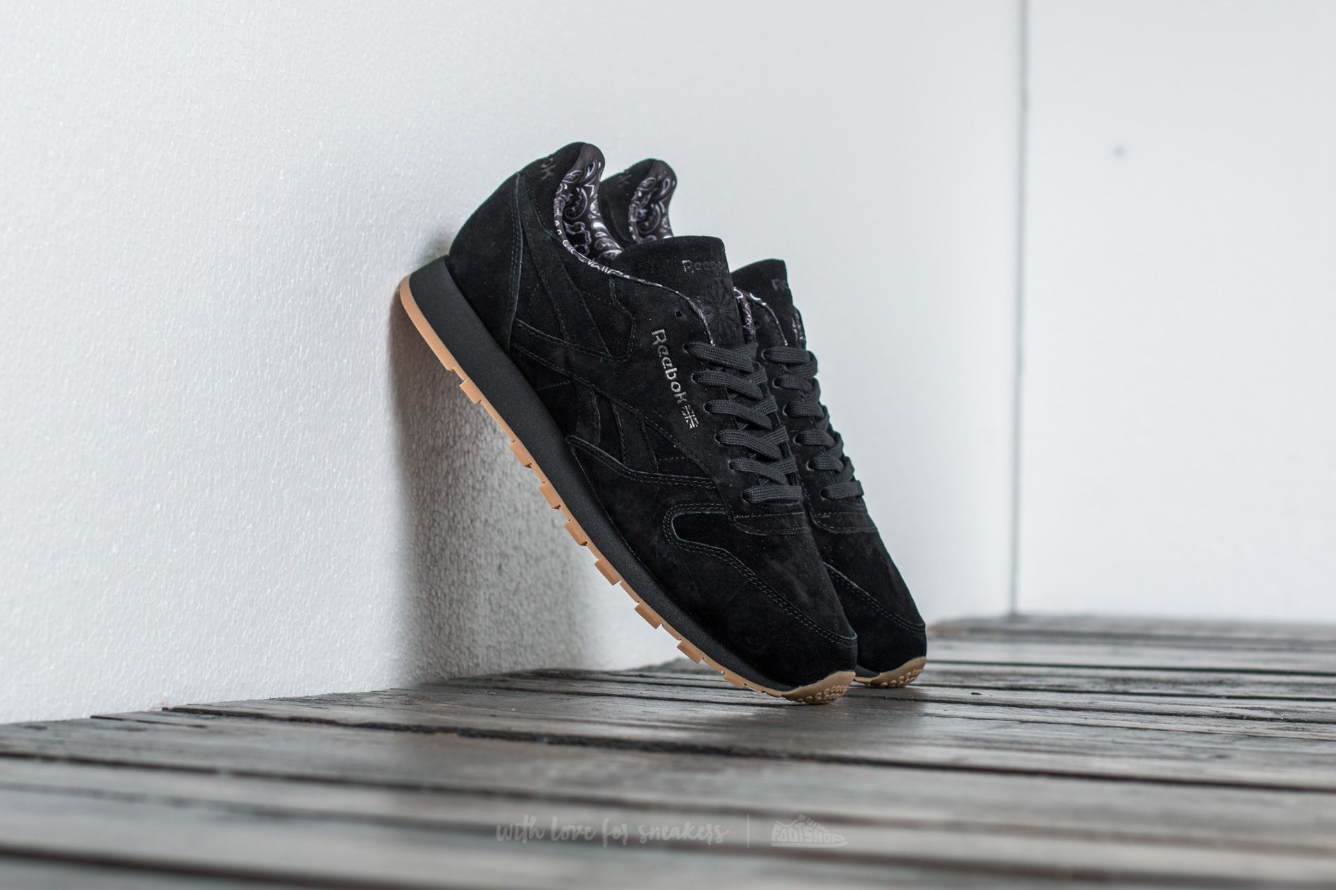 Men s shoes Reebok Classic Leather TDC Black White Gum Footshop