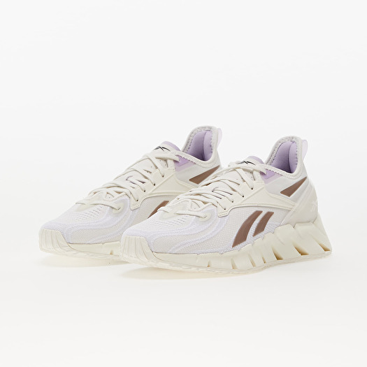 Oasis outlet tennis shoes