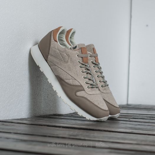 Reebok classic leather eco top