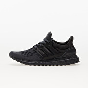 Ultra boost 4.0 carbon black top