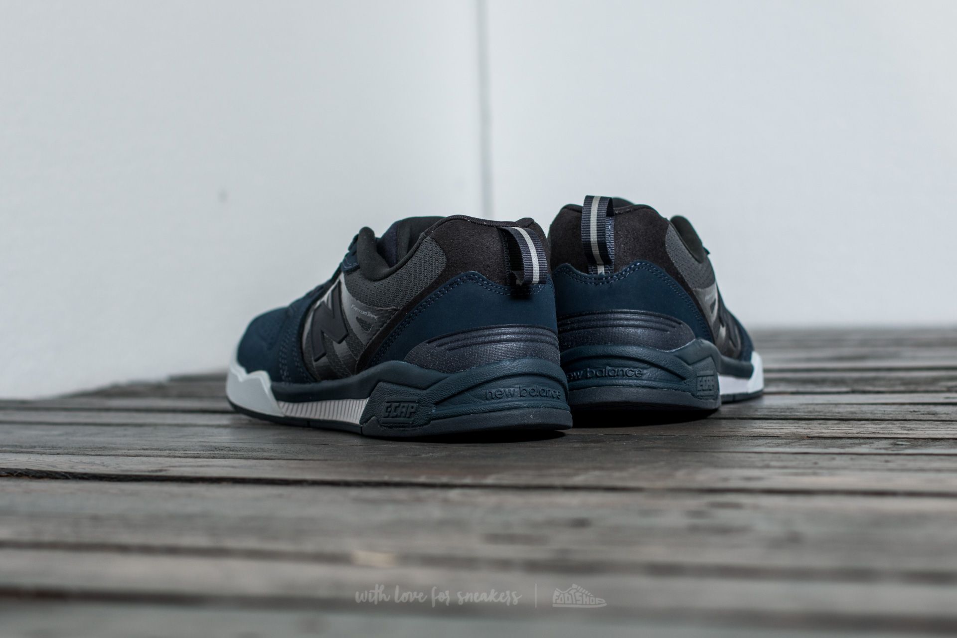 New balance 868 black hotsell