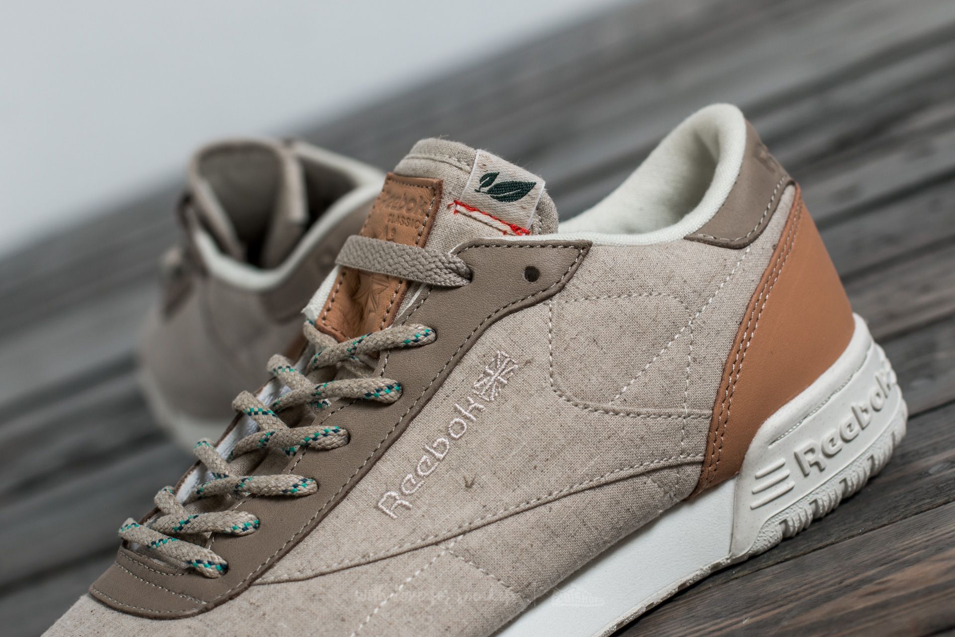 Reebok exofit lo mujer olive hotsell