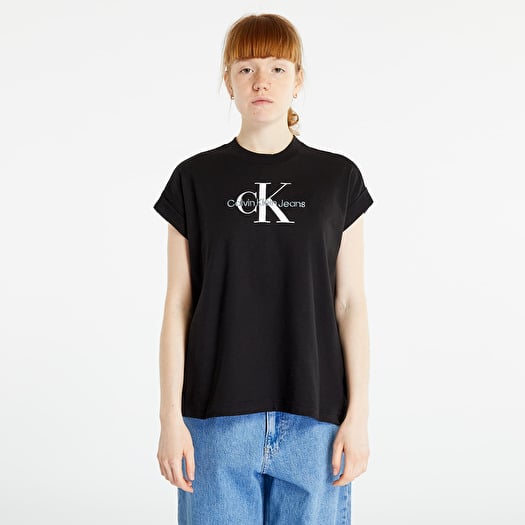 Calvin klein jeans t on sale shirt black