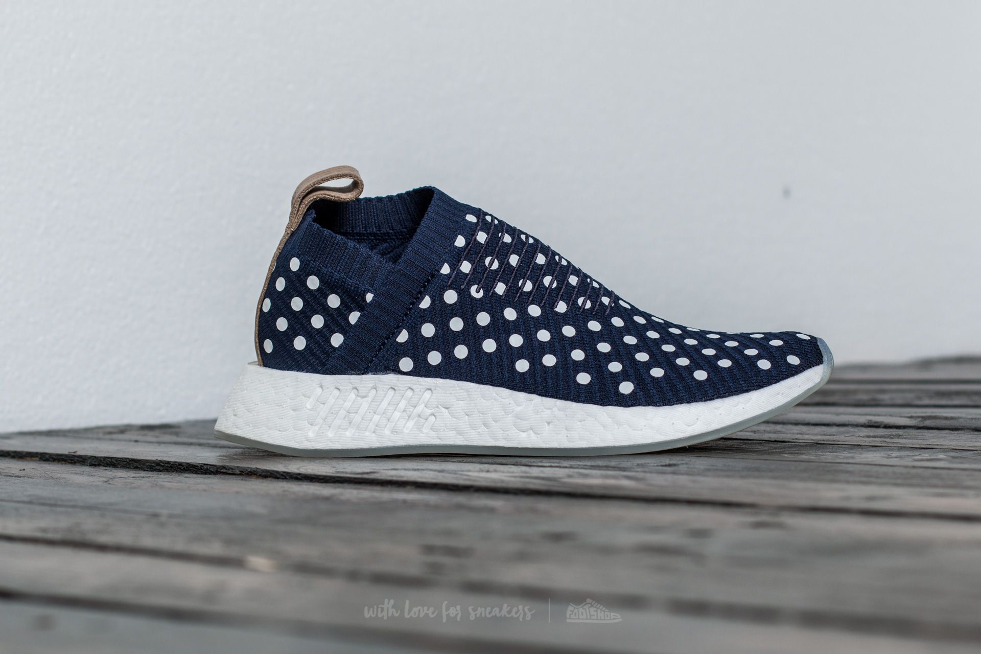 Frauen adidas NMD CS2 Primeknit W Collegiate Navy Collegiate Navy Ftw White Footshop