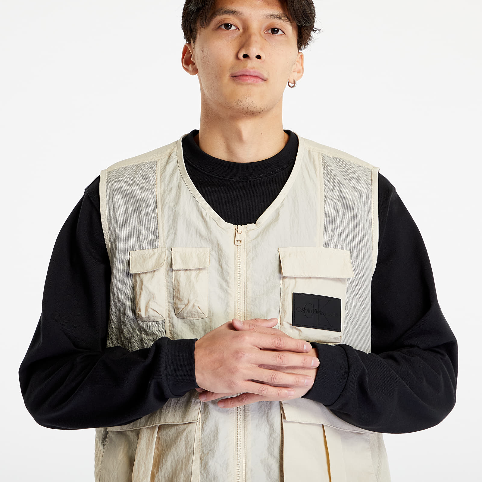 Vesty Calvin Klein Jeans Mesh Ripstop Utility Vest Beige