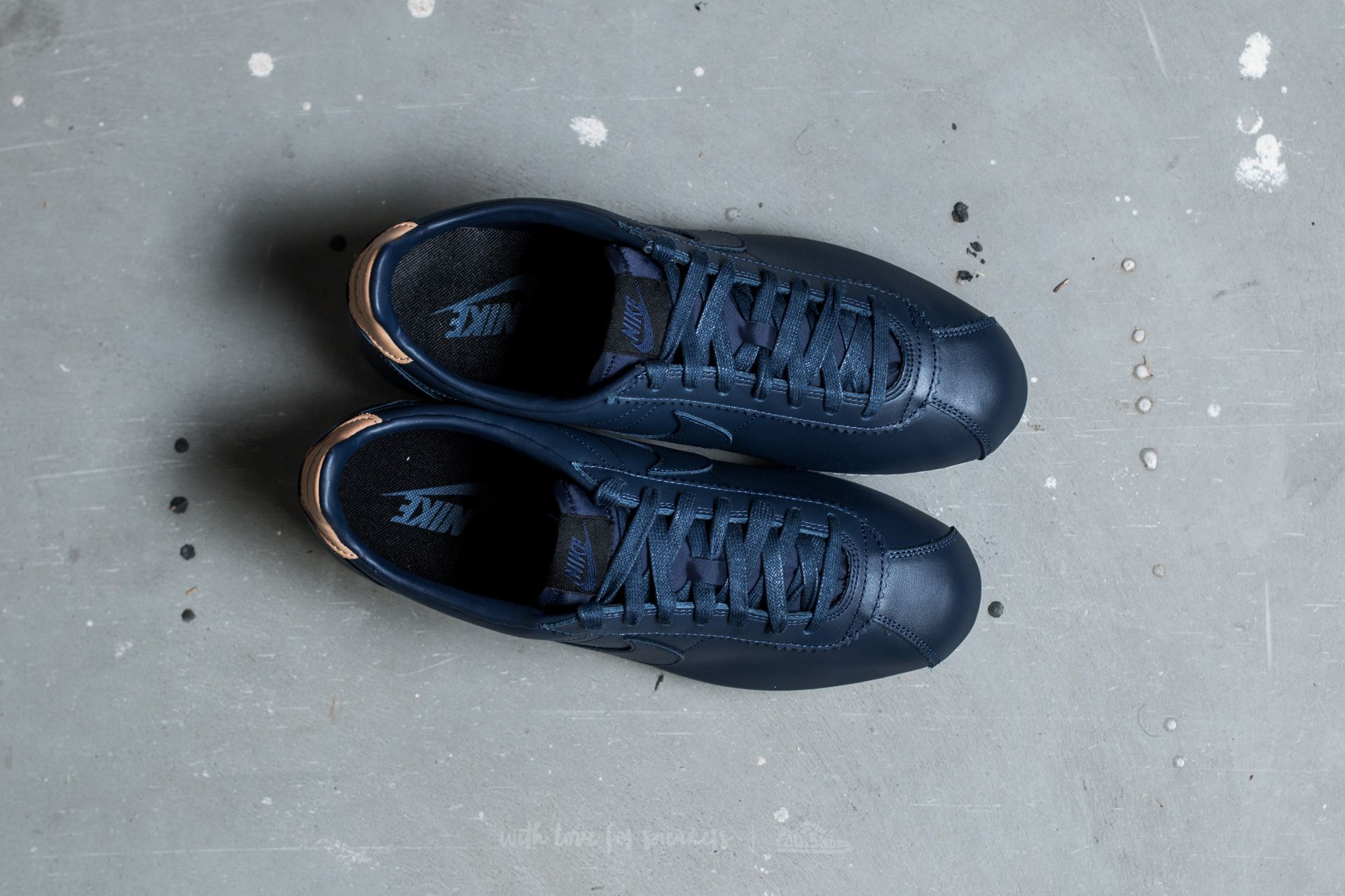 Férfi cipők Nike Classic Cortez Leather SE Midnight Navy/ Midnight Navy