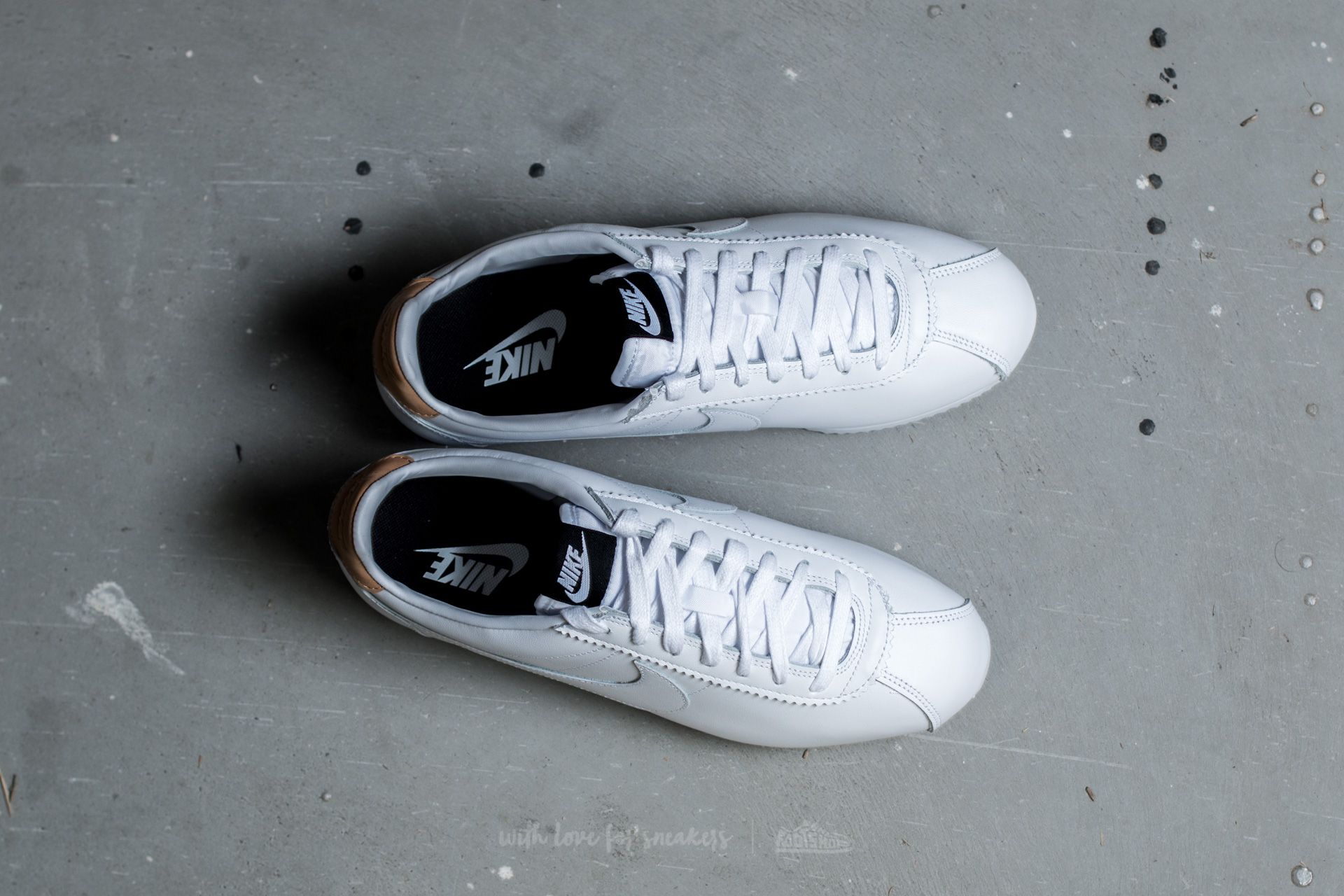 Nike cortez cheap 72 leather