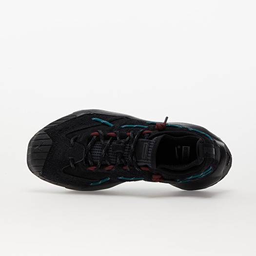 Puma black and 2025 green sport shoes