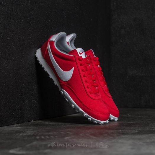 Men s shoes Nike Waffle Racer 17 TXT University Red White Wolf Grey Footshop