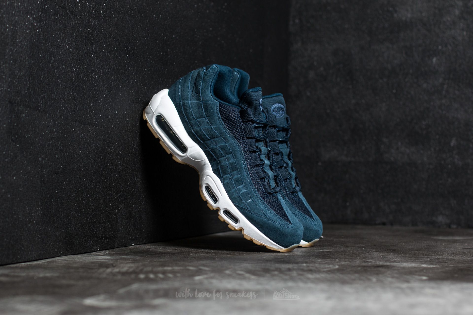 Nike Air Max 95 Premium