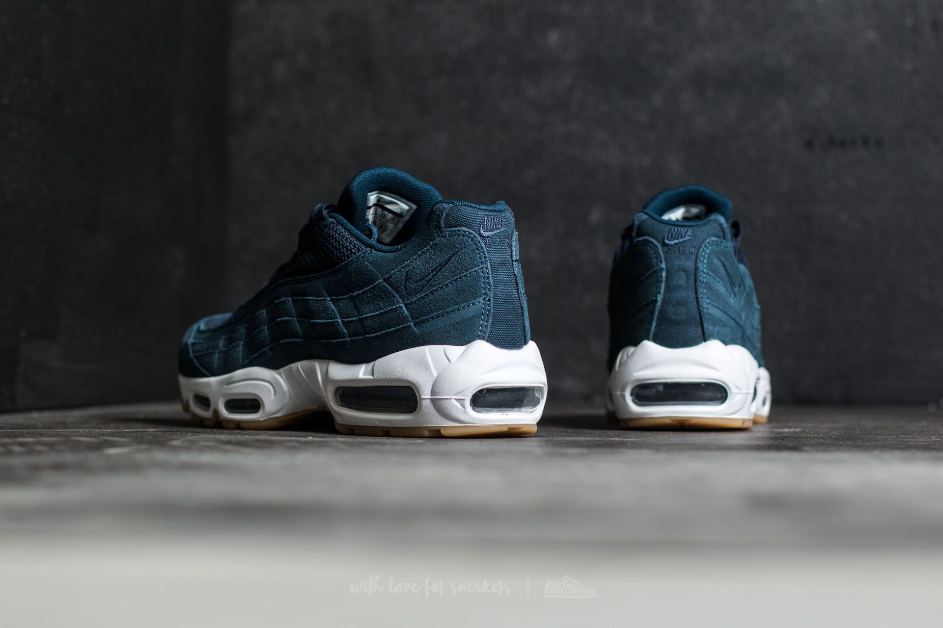 nike air max 95 premium navy