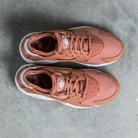 Nike wmns air huarache run dusted clay/white/gum yellow top