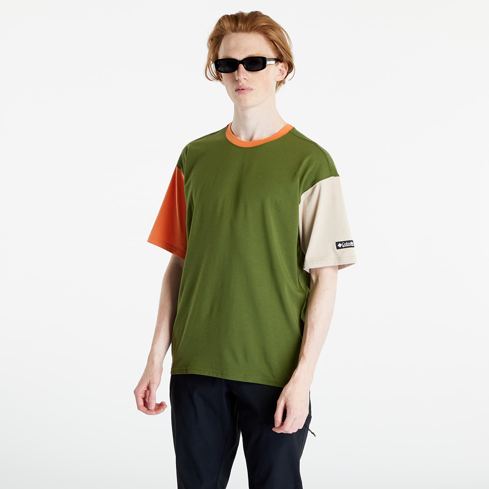 T-shirts Columbia Deschutes Valley™ Short Sleeve Tee Pesto/ Desert Orange/ Beige