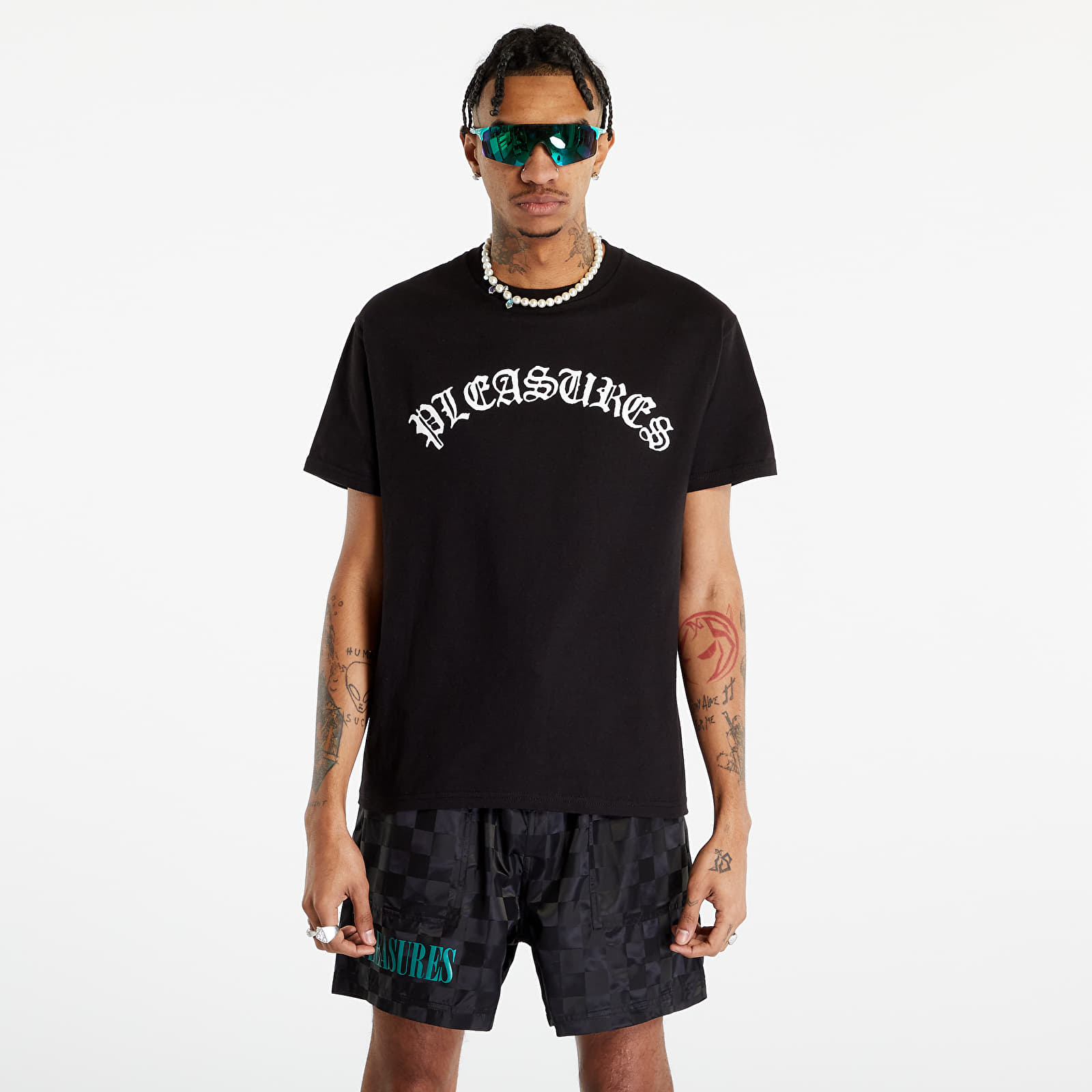 Tricouri  PLEASURES Old E Logo T-Shirt Black
