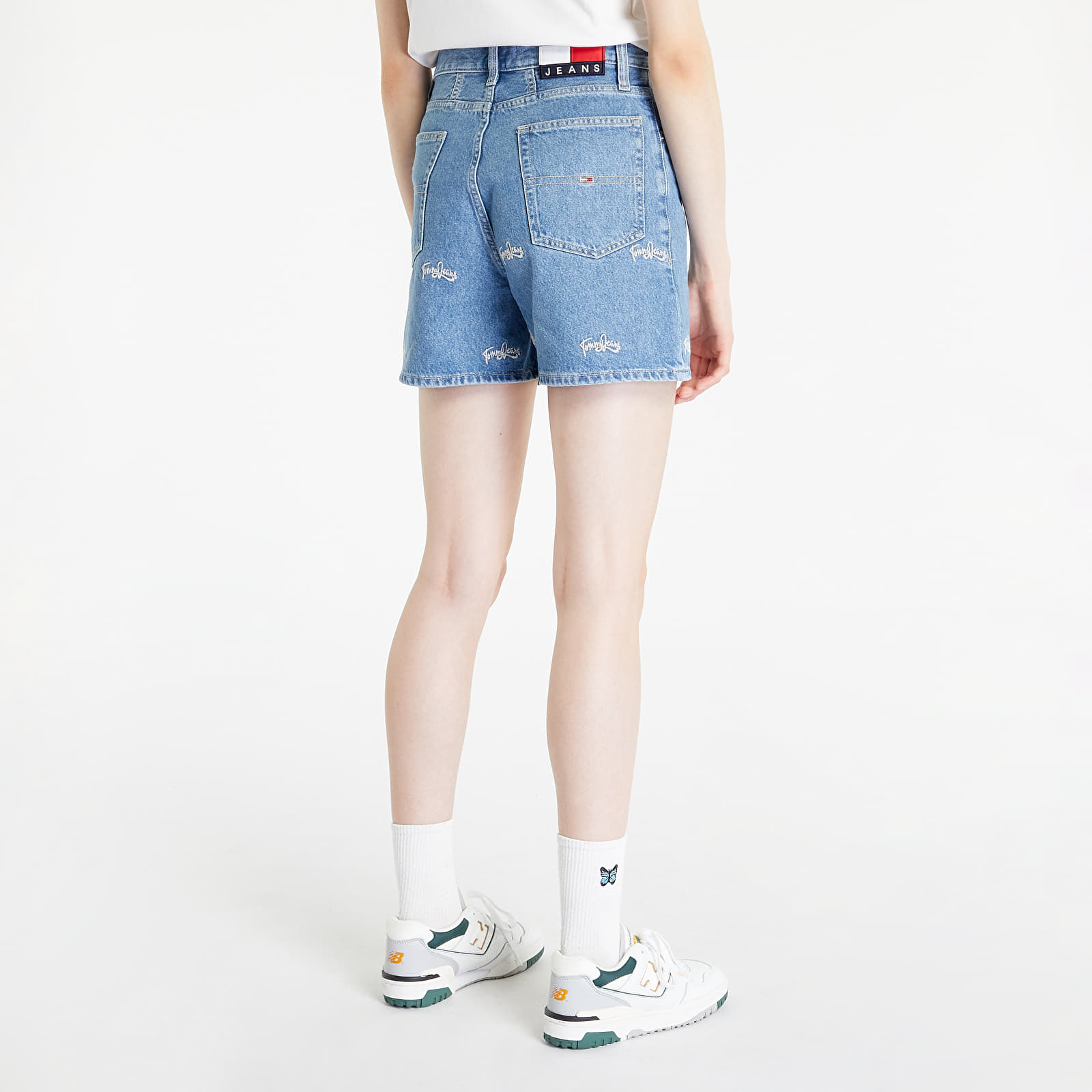 Rövidnadrágok Tommy Jeans Mom Shorts Denim Medium