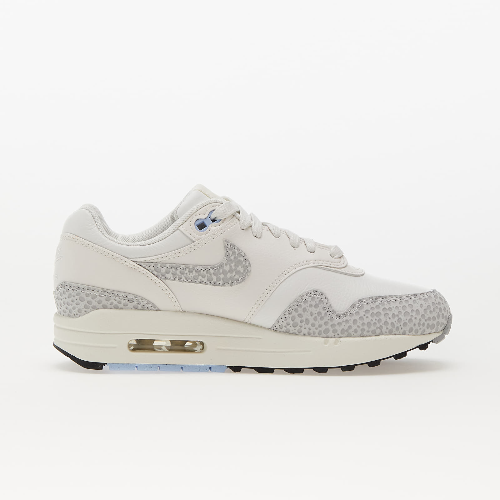 Skor för kvinnor Nike W Air Max 1 Safari Summit White/ Phantom-Sail-Photon Dust
