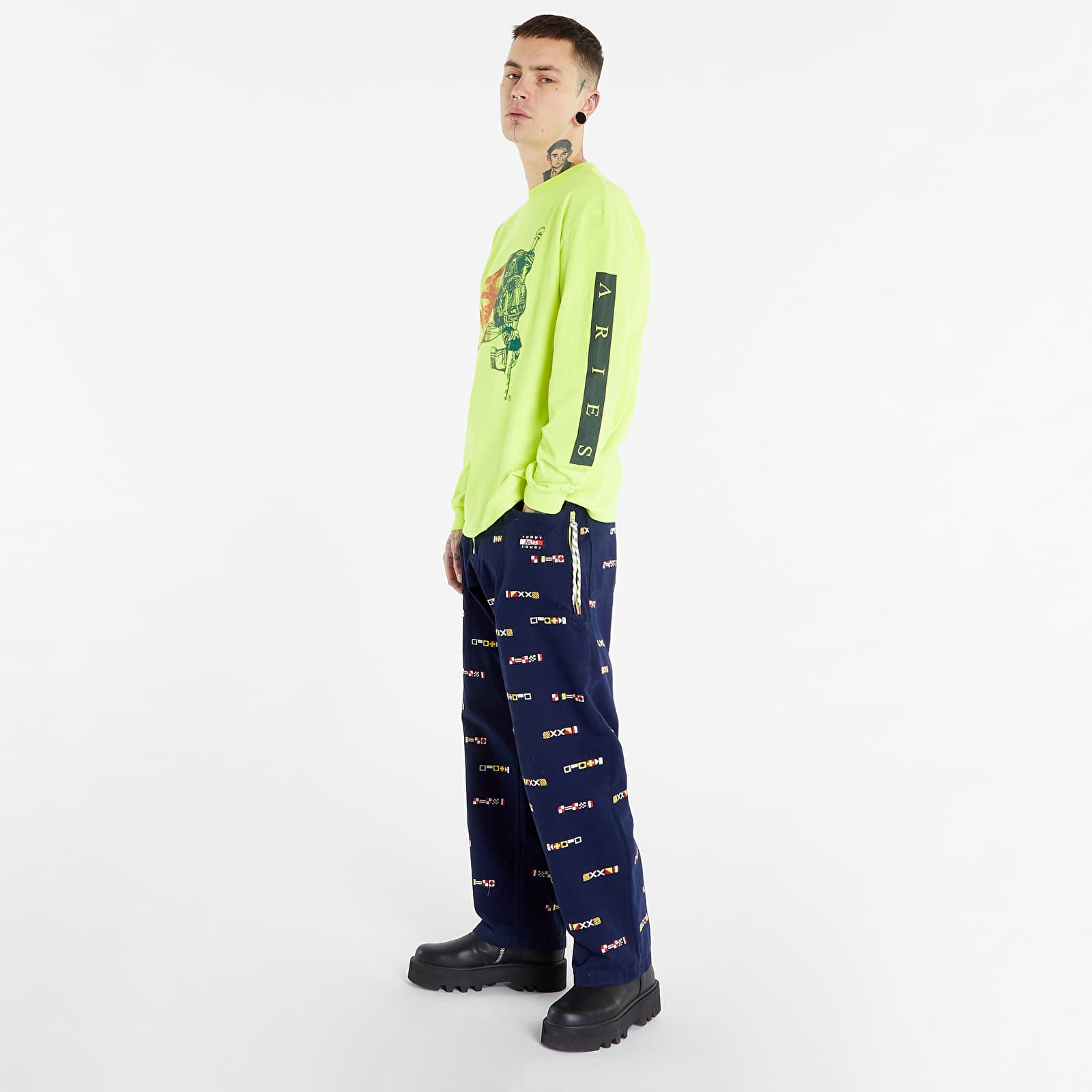T-shirts  Tommy Jeans x Aries Long Sleeve Tee Safety Yellow