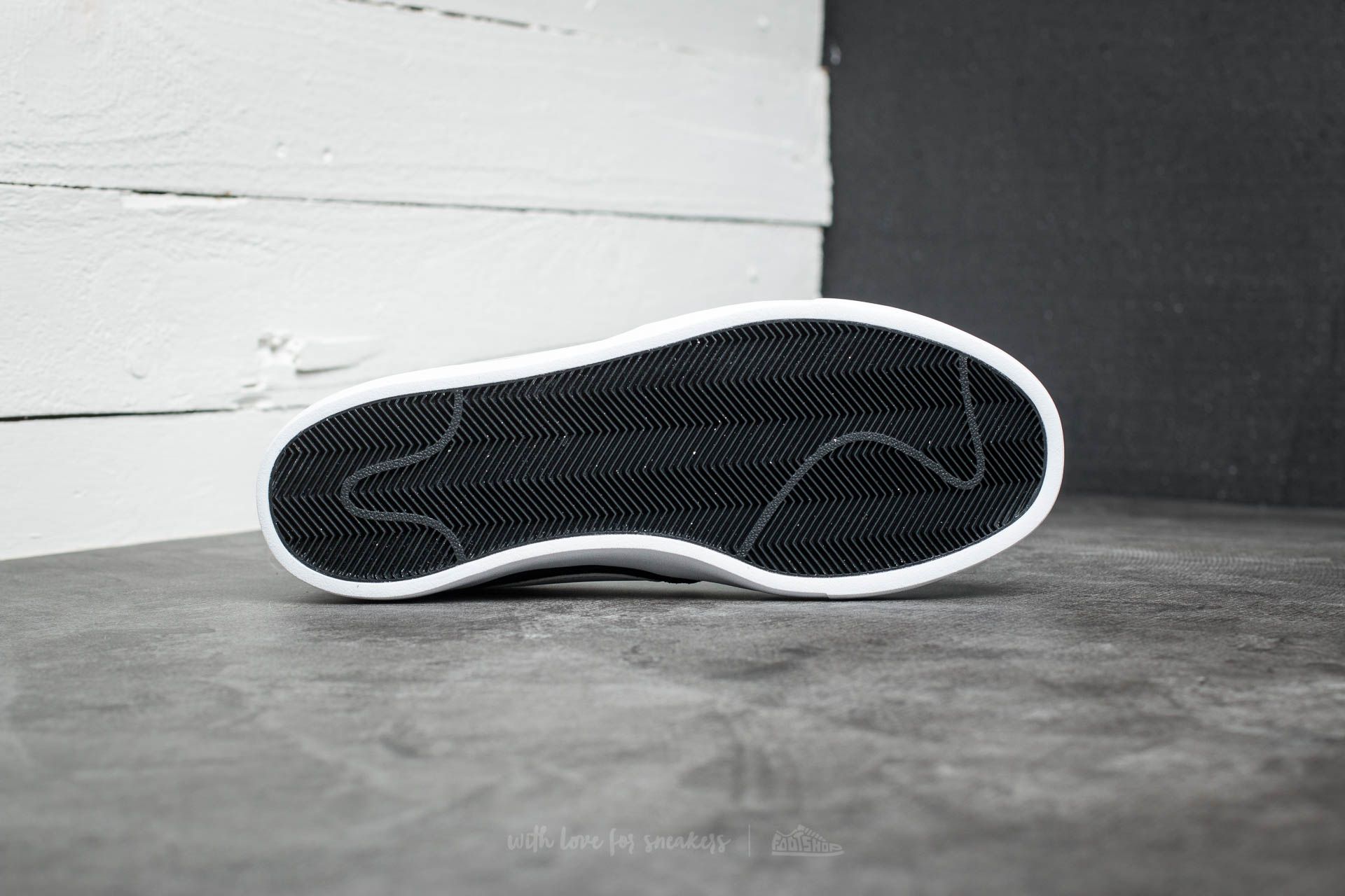 Men's shoes Nike SB Blazer Vapor Black/ White