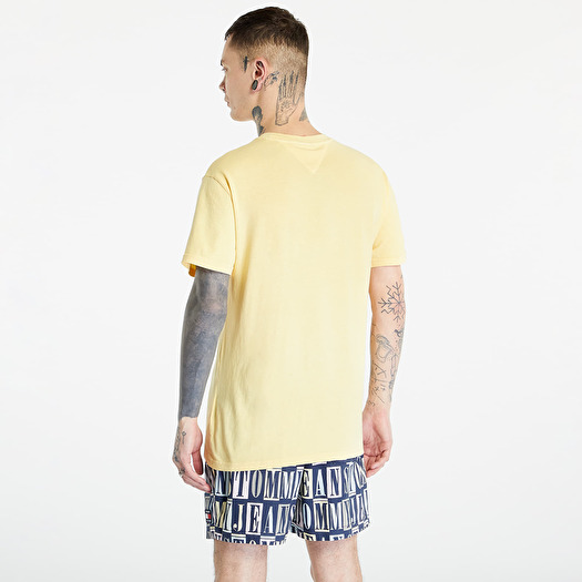 T shirt mirror shop
