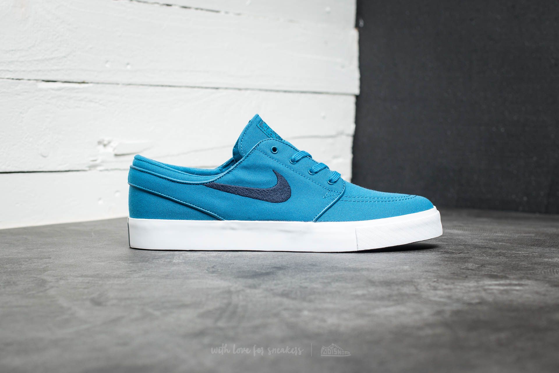 Men s shoes Nike Zoom Stefan Janoski Canvas Industrial Blue Obsidian Footshop