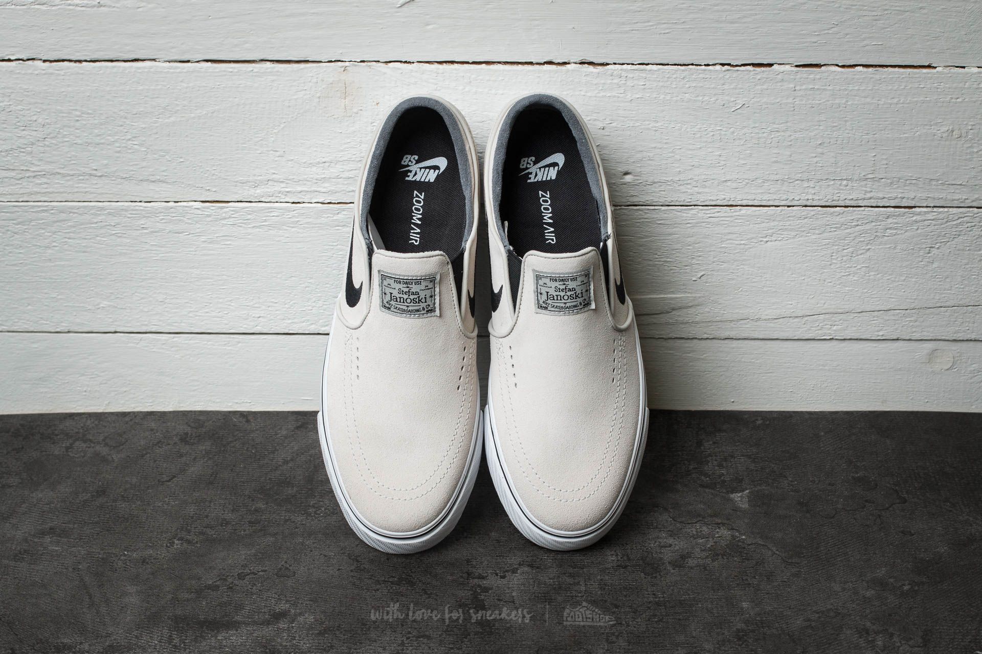 Férfi cipők Nike Zoom Stefan Janoski Slip On Light Bone/ Black-White-Black