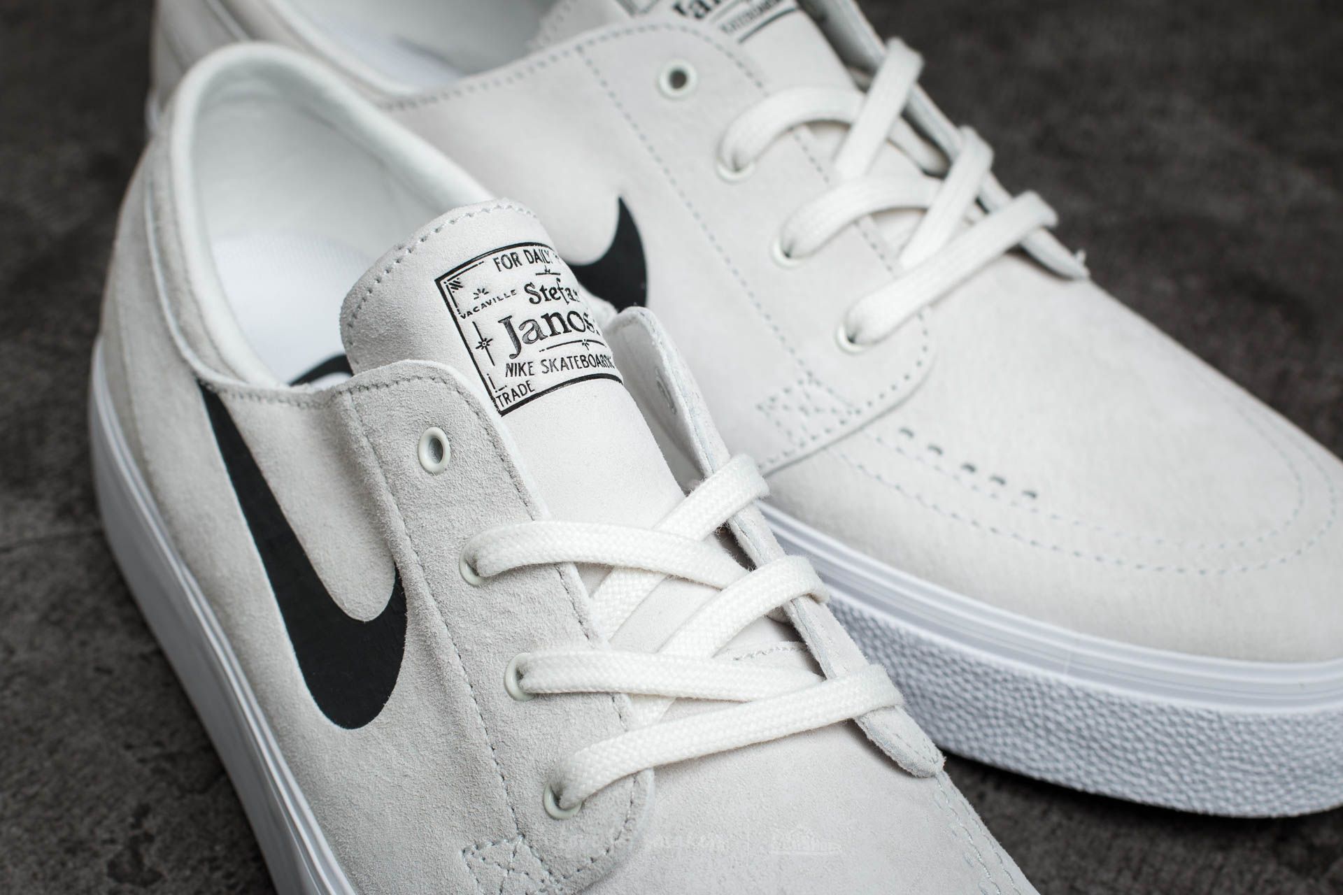 Zapatillas Hombre Nike SB Zoom Janoski Ht Summit White/ Black