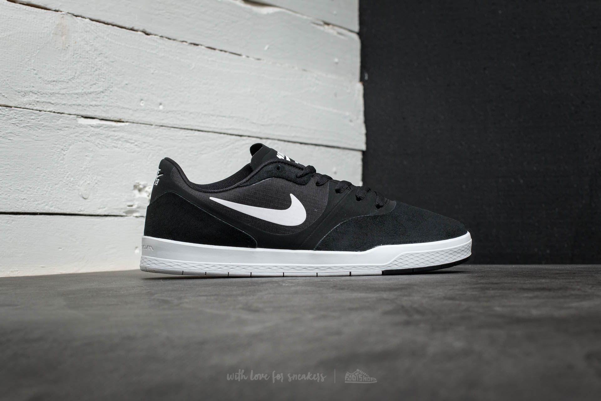 Scarpe uomo Nike Paul Rodriguez 9 CS Black/ White-Black