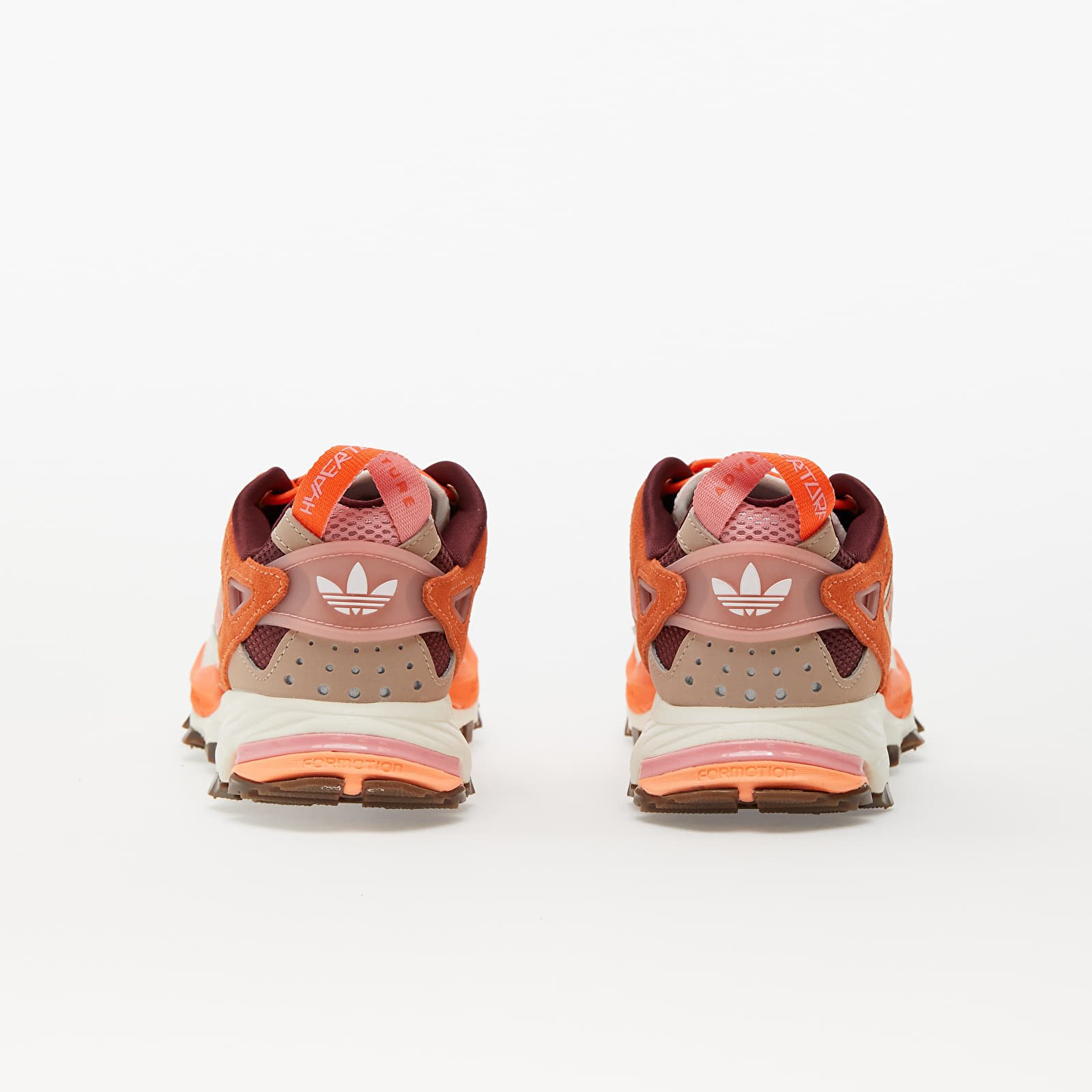 Skor för kvinnor adidas Hyperturf W Off White/ Wonder Taupe/ Beam Orange