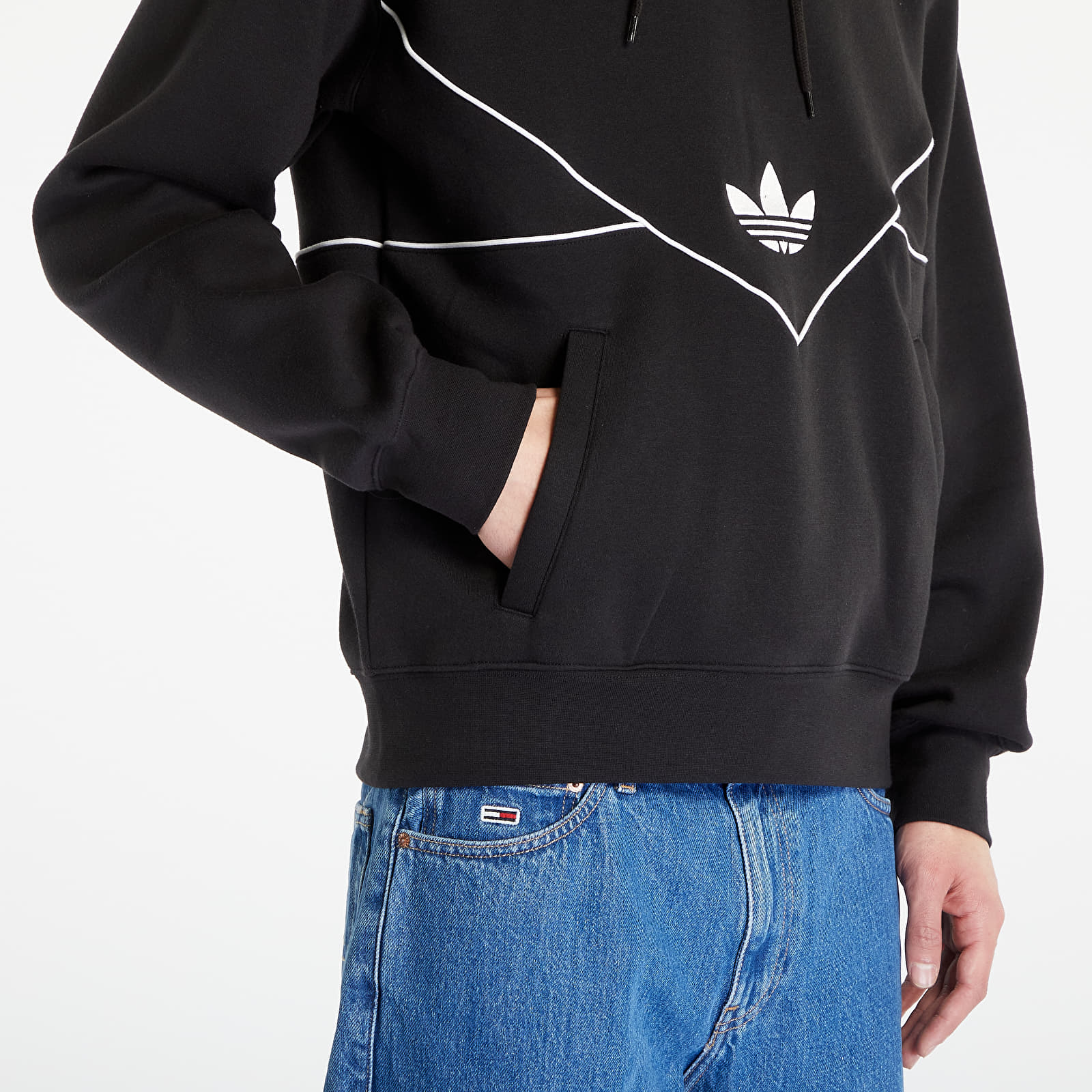 Hoodies and sweatshirts  adidas Adicolor Seasonal Archive Hoodie Black