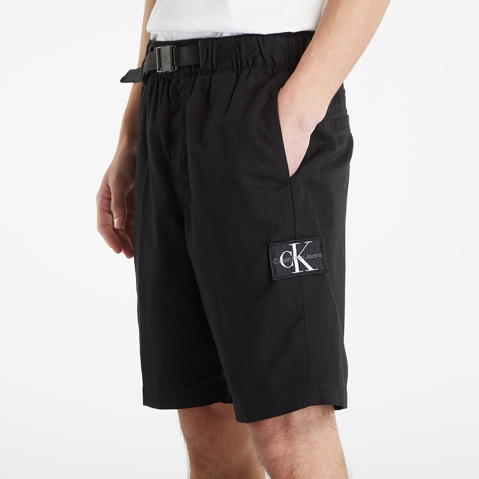 Pantaloni scurți Calvin Klein Jeans Linen Belted Shorts Black