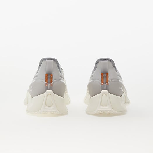 Reebok 8894 new arrivals