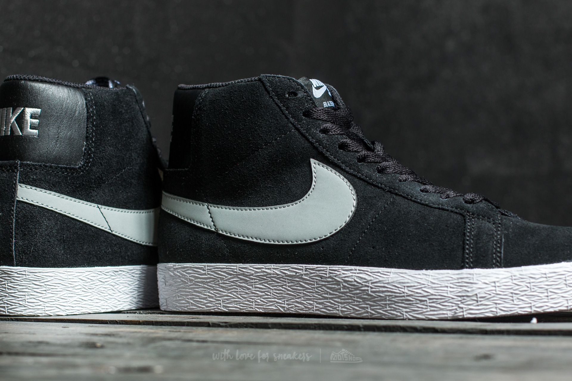NIKE BLAZER SB PREMIUM SE 27.5アイボリー/スエード NIKE BLAZER SB PREMIUM SE 27.5アイボリー/スエード NIKE