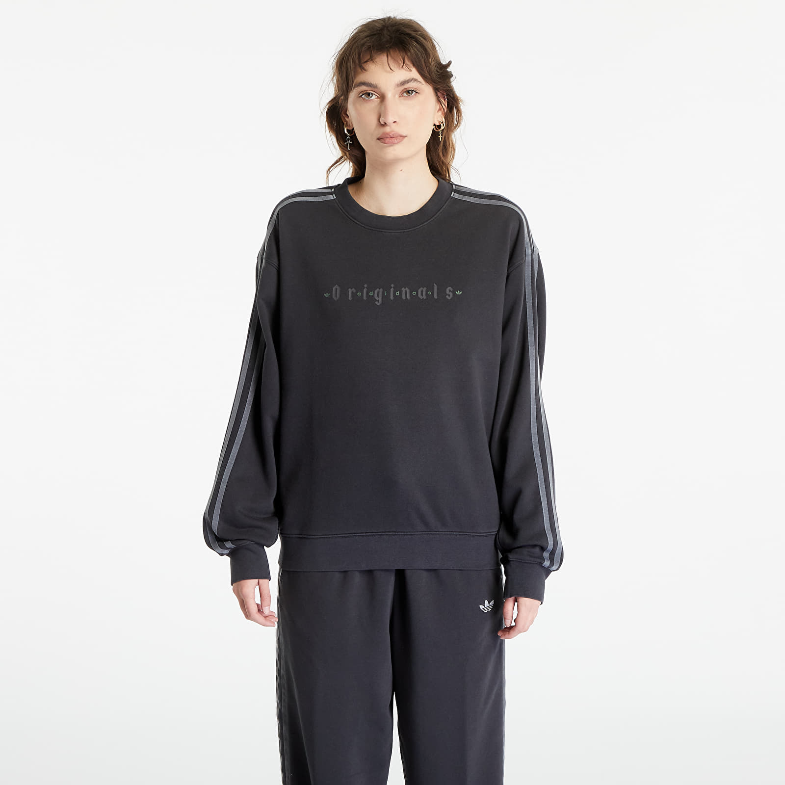 Kapuutsikud ja kampsunid adidas Os Sweatshirt Carbon