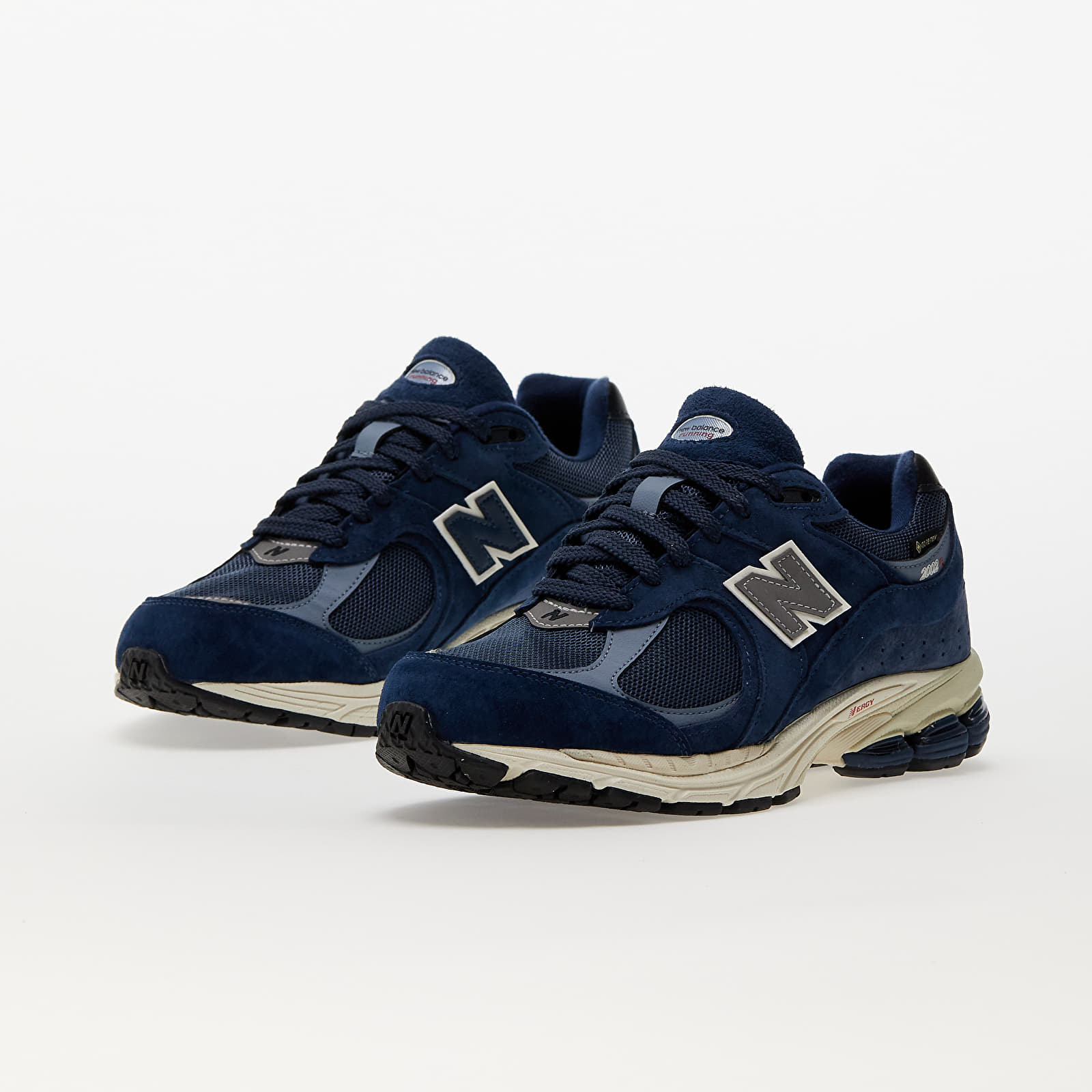 Men's shoes New Balance 2002R Gore-Tex Navy | Footshop