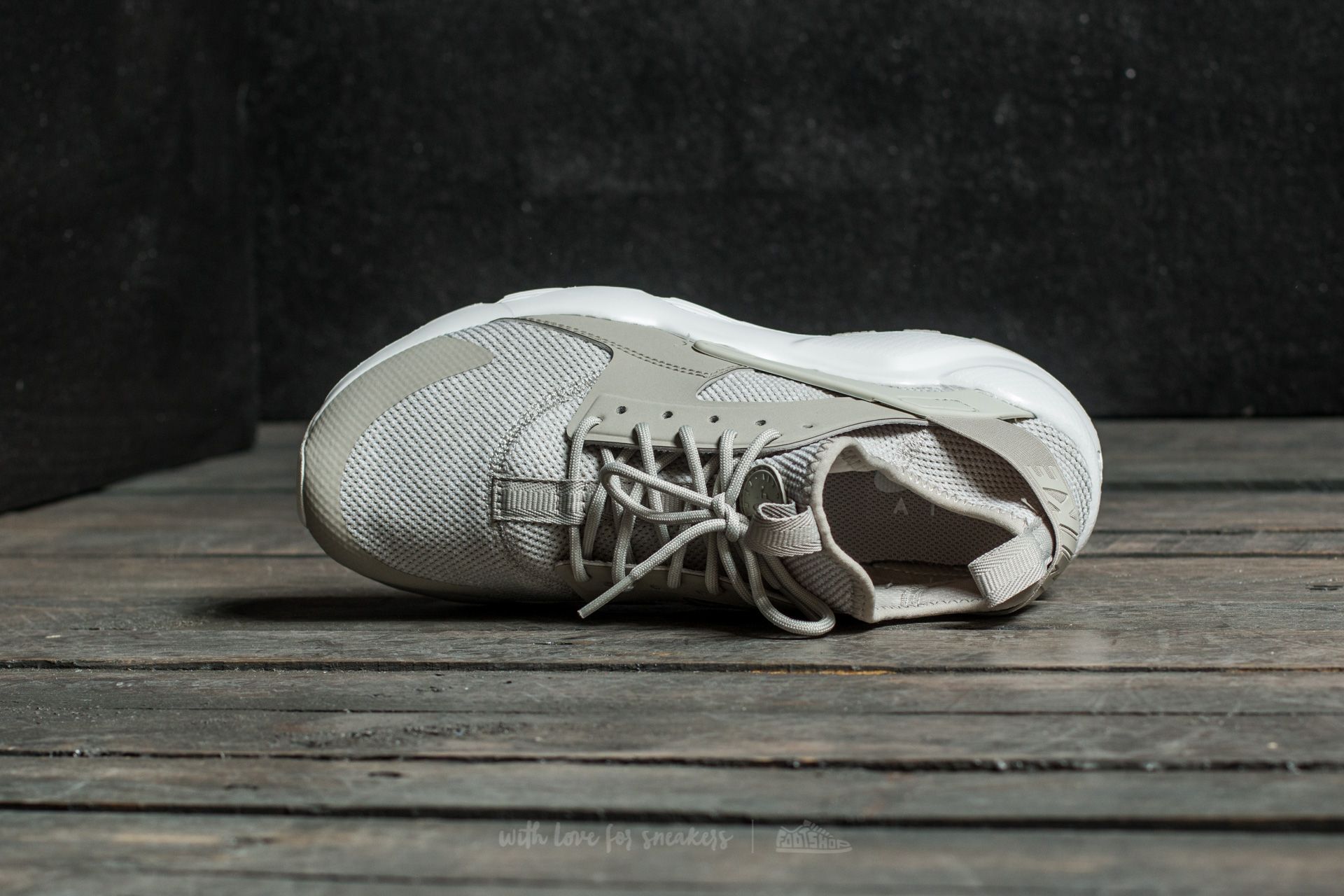 Air huarache ultra breathe junior grey store
