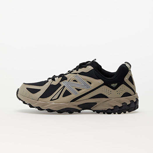 New Balance 610