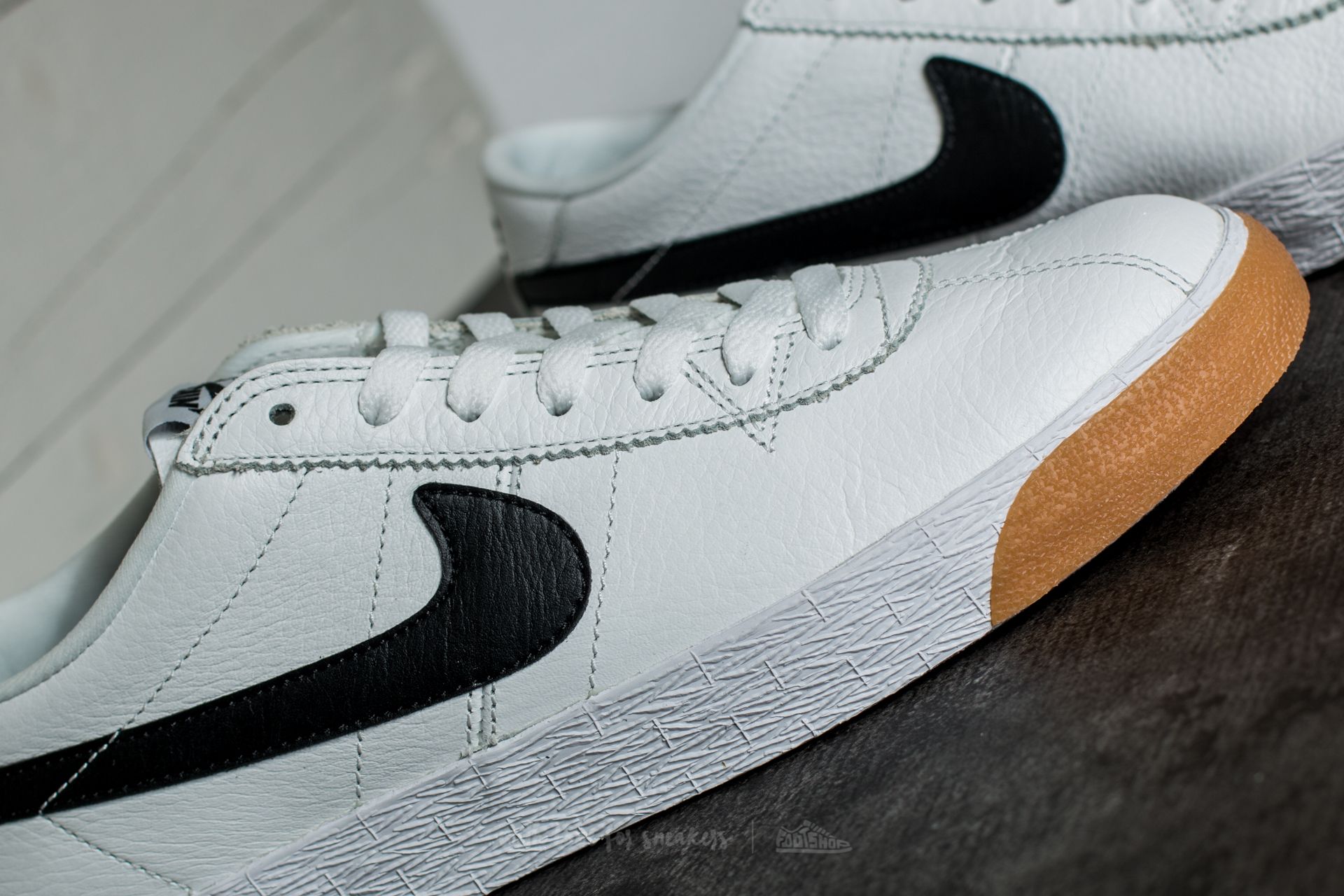 Scarpe uomo Nike SB Bruin Zoom Premium Se Summit White/ Black-White