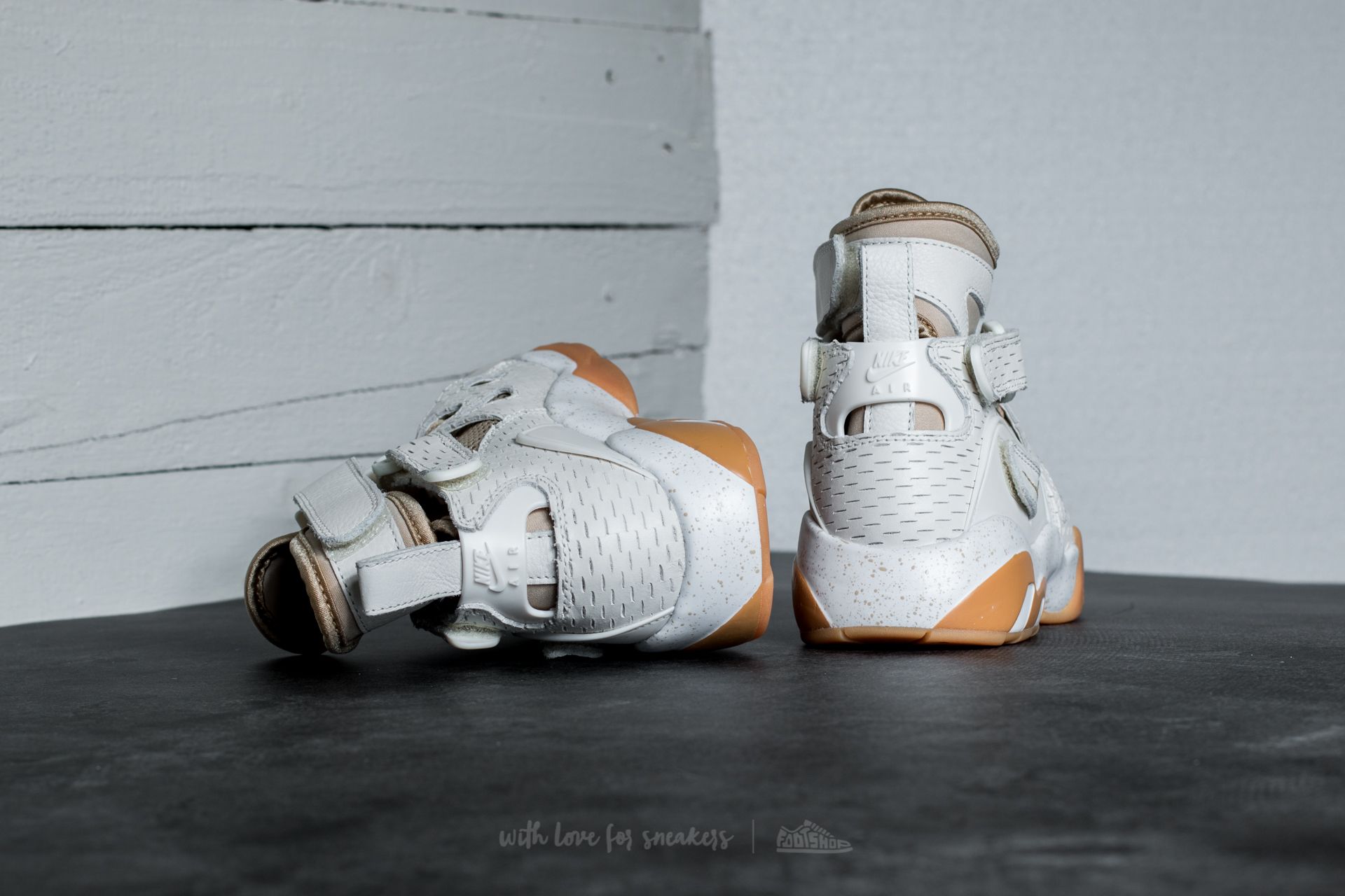 Nike air cheap unlimited on feet