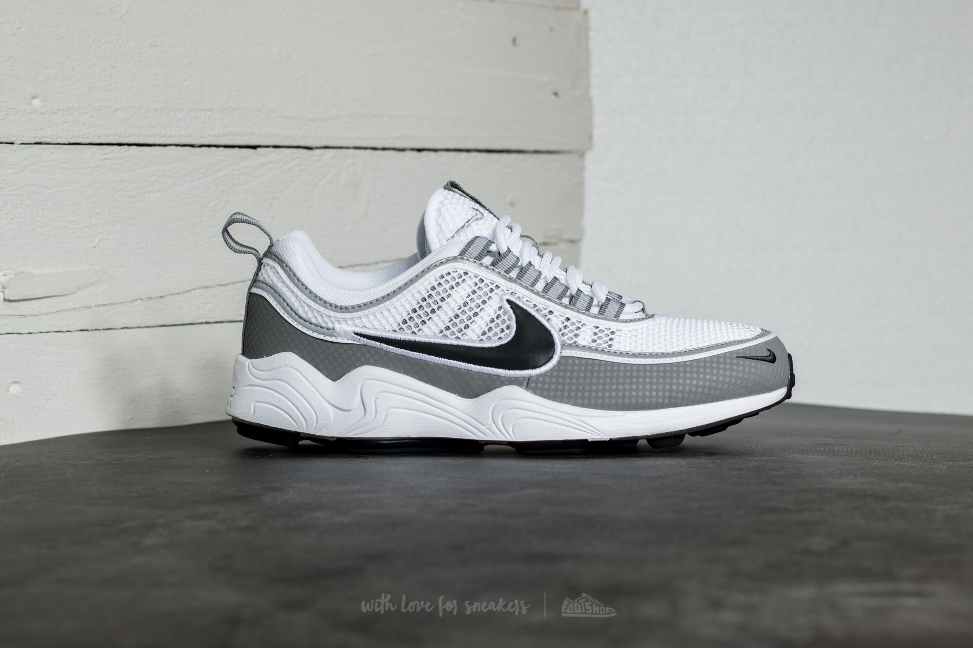 Nike spiridon white ash clearance