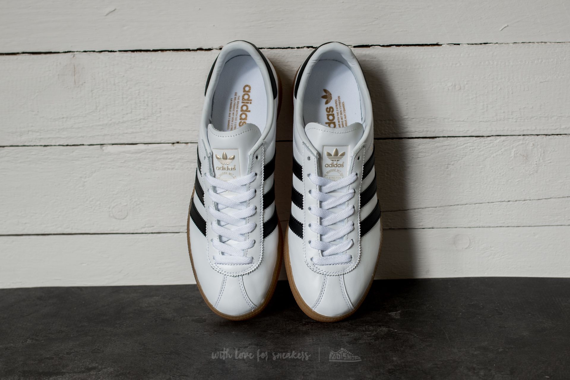 Adidas munchen black and white shop