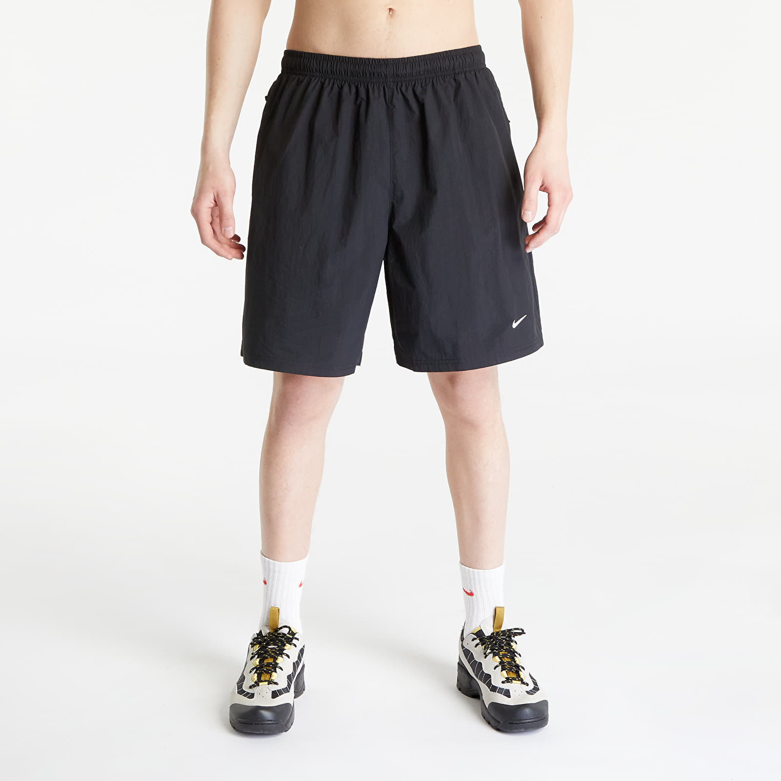 Nike - solo swoosh men's woven shorts black/ white