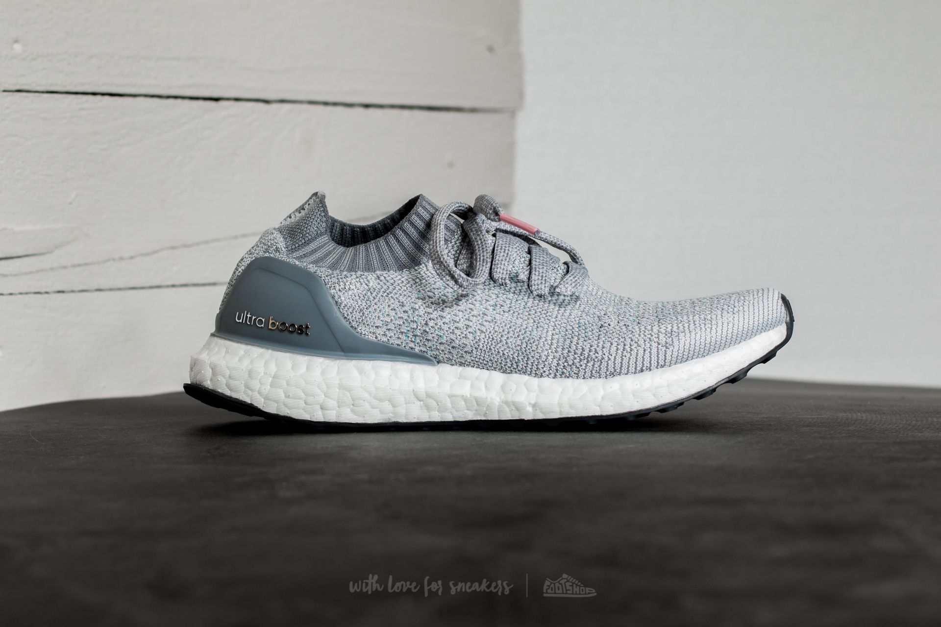 Grey adidas hotsell ultra boost uncaged