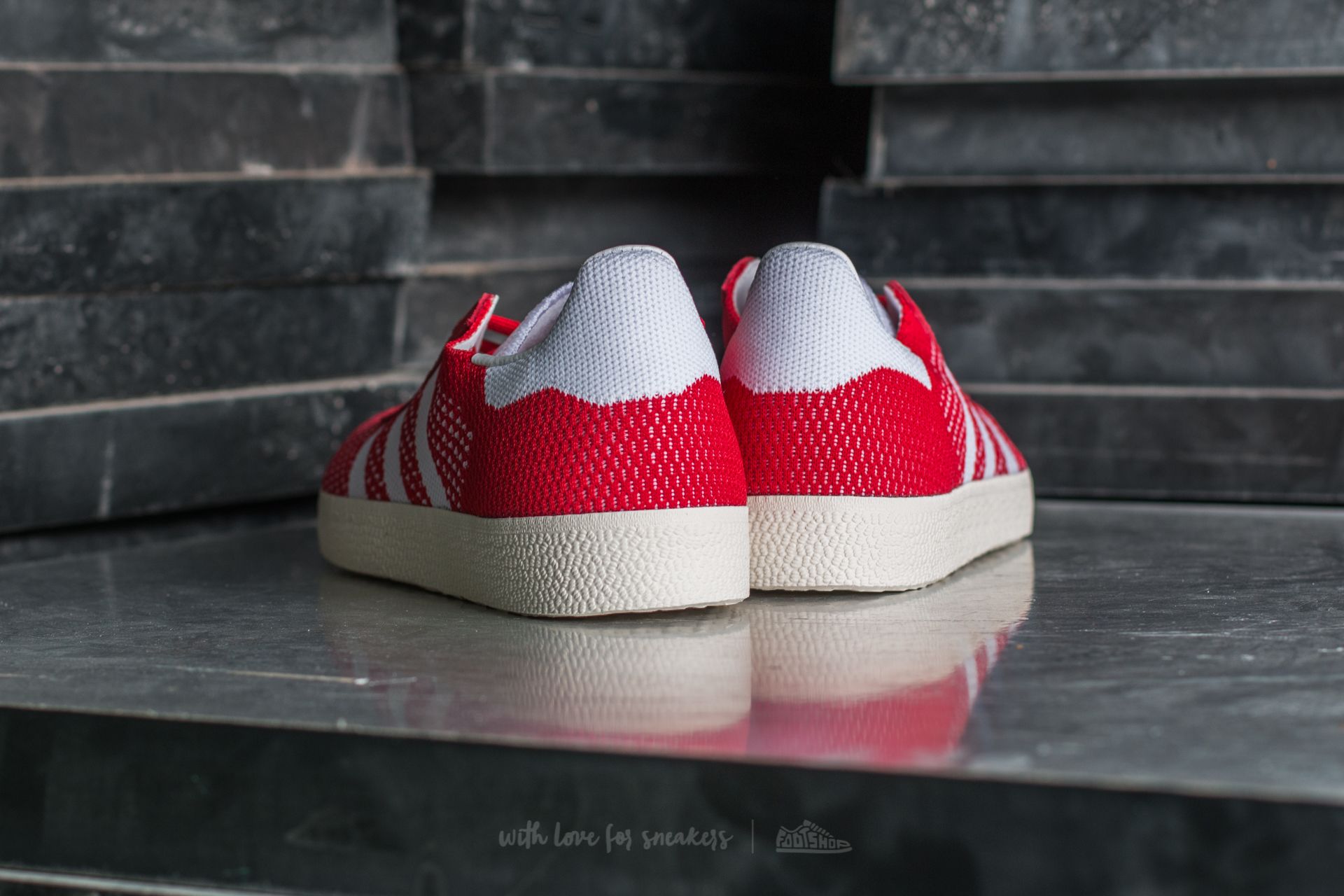 Adidas gazelle primeknit grau 2025