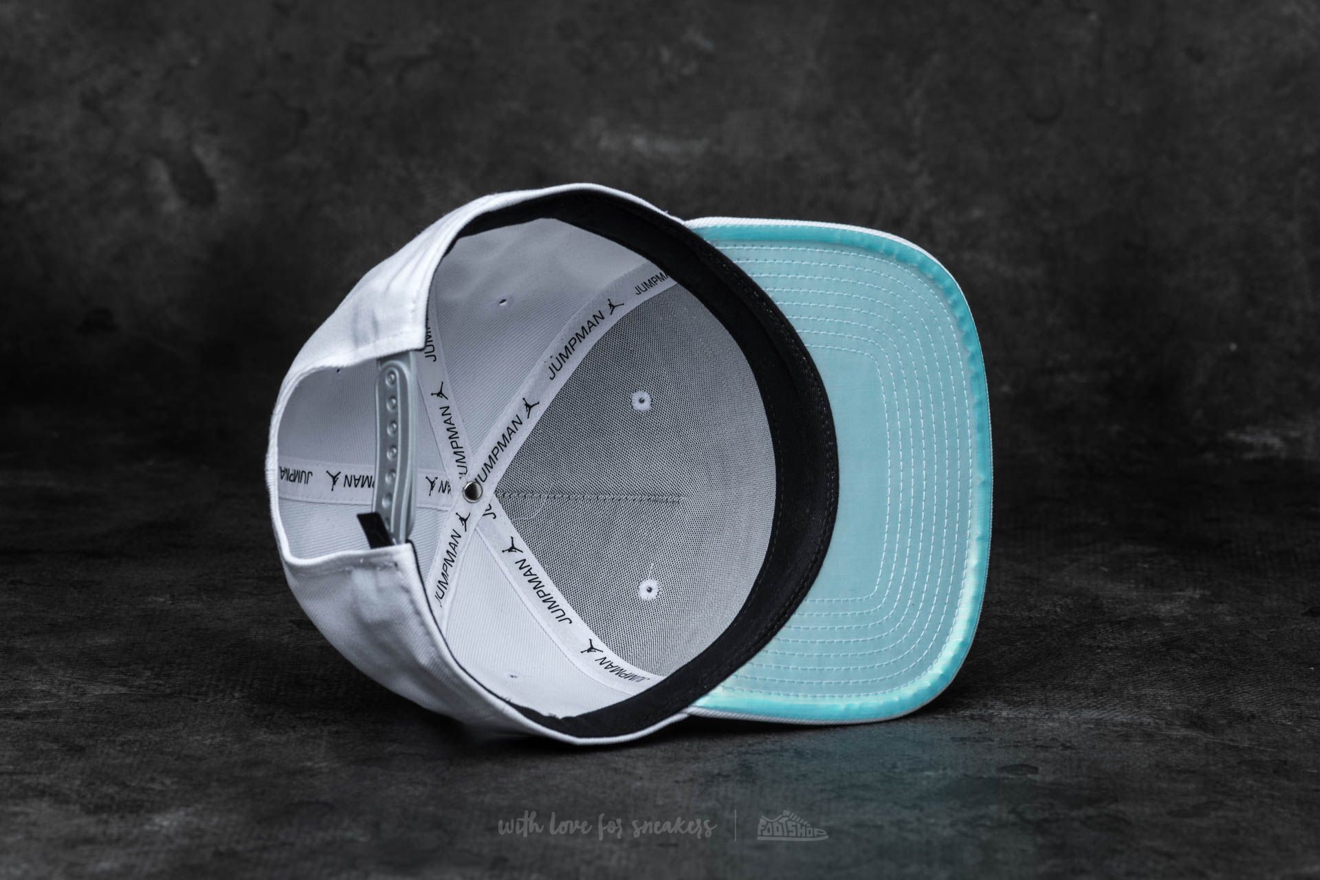 Caps Jordan 4 Snapback White/ Turquoise