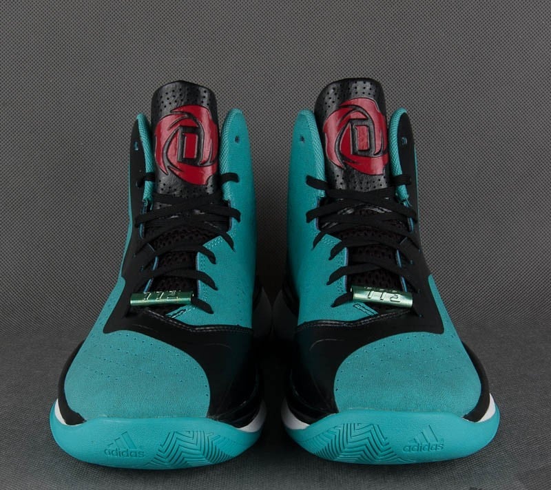 Мужская обувь adidas D Rose 773 III Vivmin/Scarle/CBlack