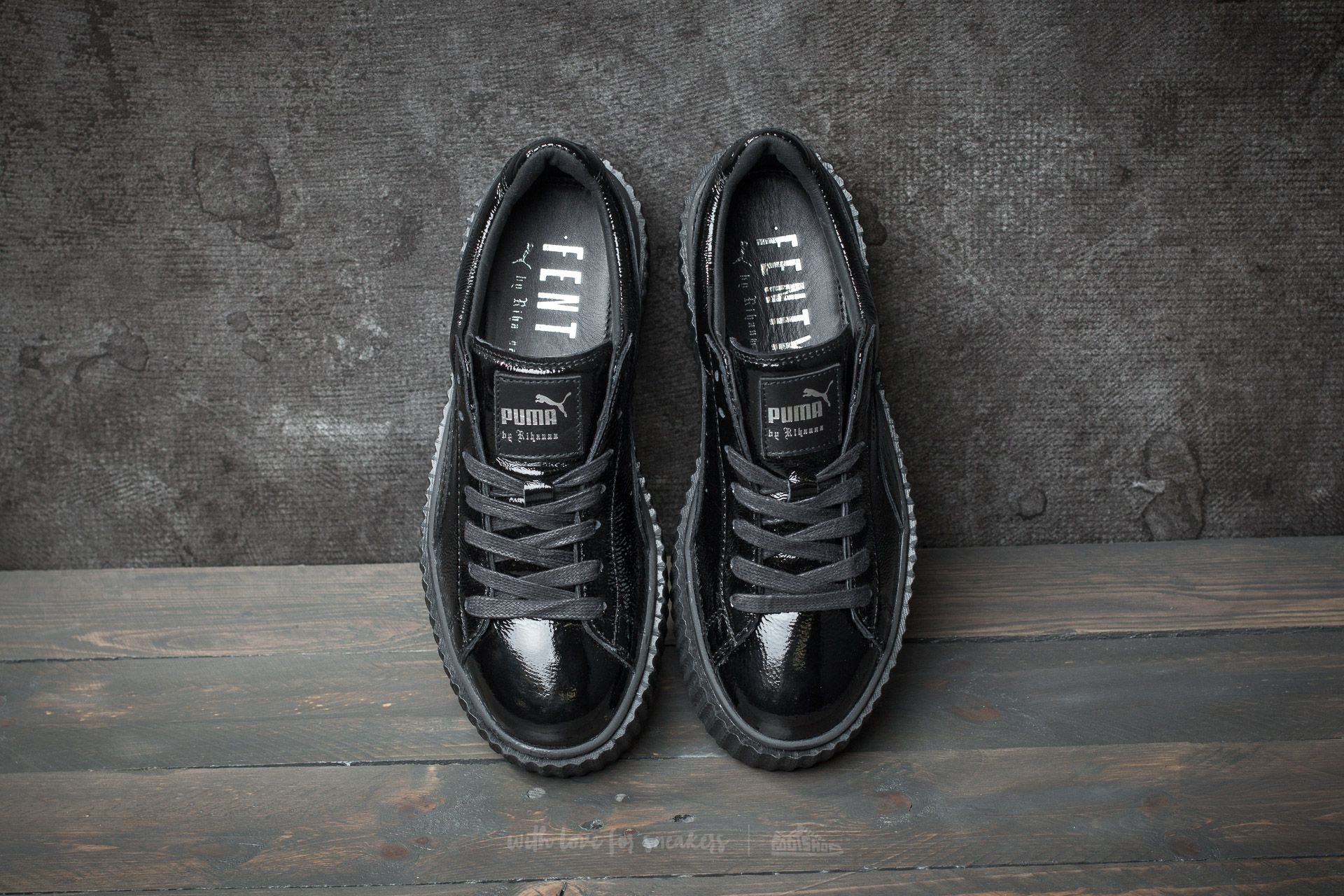 Puma shoes rihanna women hotsell black