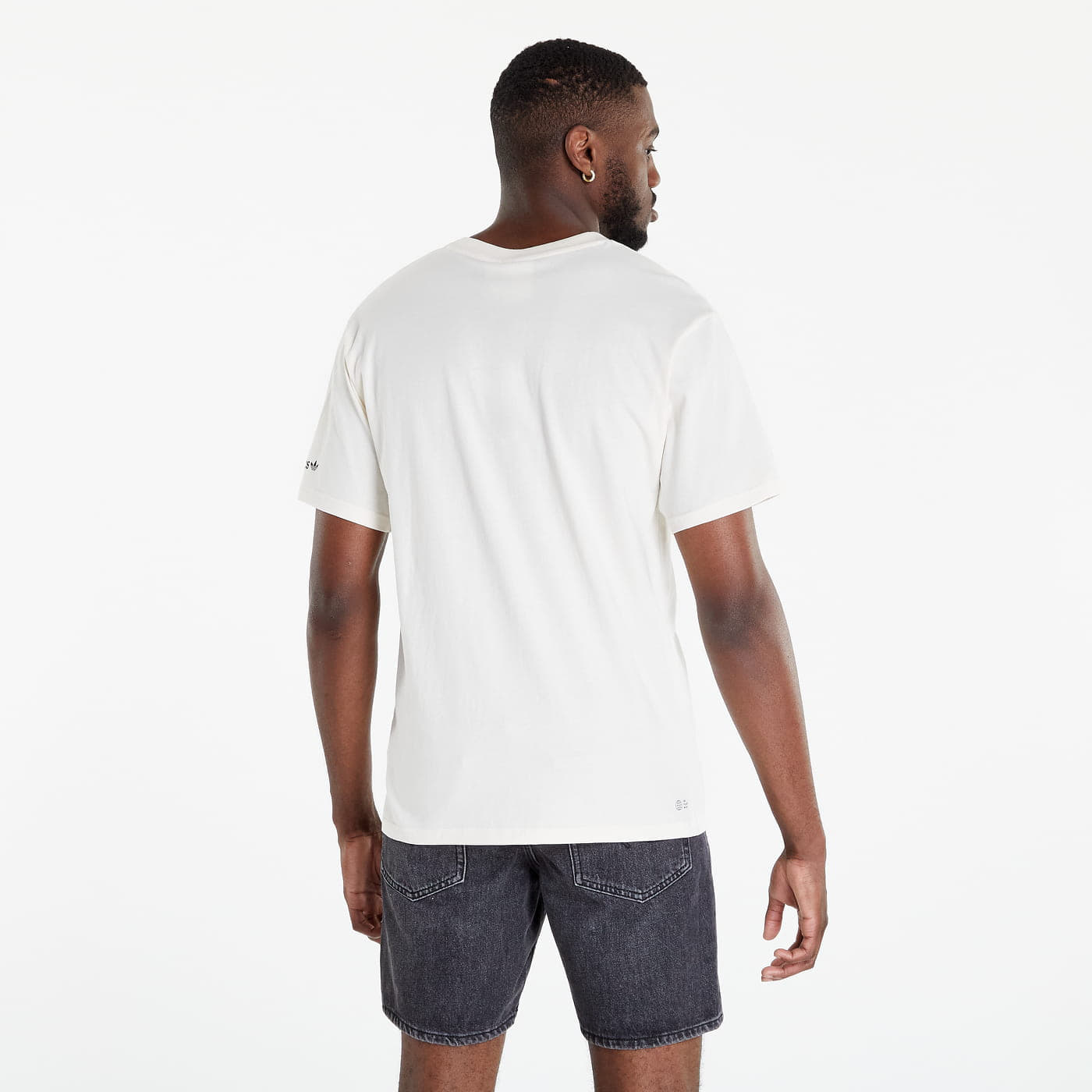 T-paidat adidas Originals Friends of Nature Club Short Sleeve Tee Creamy