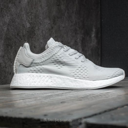 Adidas nmd r2 wings and horns hint hot sale